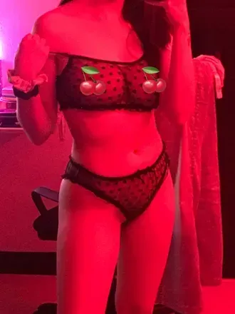 Emma (@emmag0202) OnlyFans profile photo