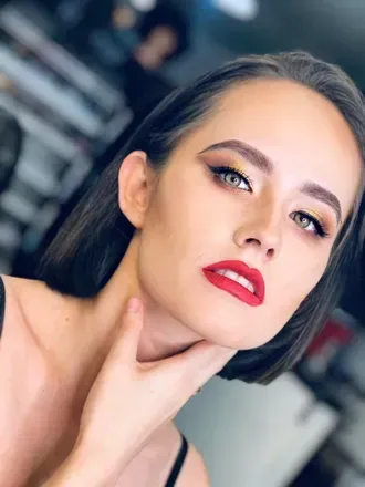 Emmie S (@emmie_s18) OnlyFans profile photo