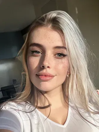 Emmi (@emmiifuu) OnlyFans profile photo