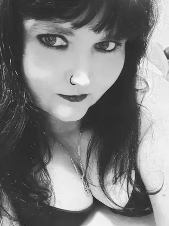Enchantress Pain (@enchantresspain3) OnlyFans profile photo