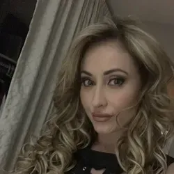 Eva Notty (@evanotty) OnlyFans profile photo