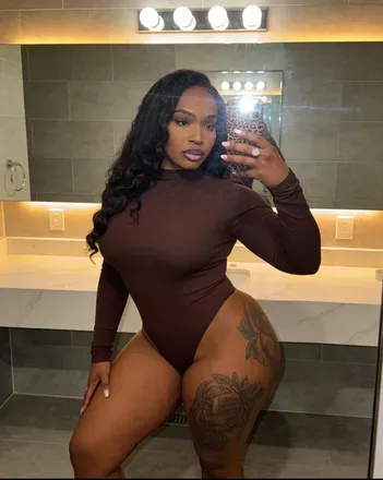 @fineassbina OnlyFans profile photo