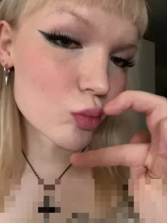 Elsa 3 (@freetselsa) OnlyFans profile photo