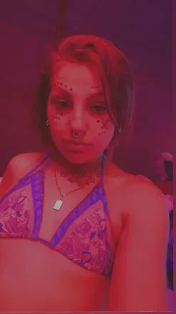 Carly (@fuku4findingthis) OnlyFans profile photo