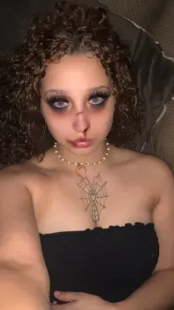G0thbambi (@g0ththottie) OnlyFans profile photo