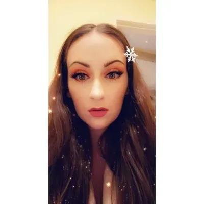 Kat (@geminikittykde) OnlyFans profile photo