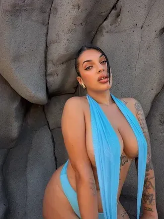 Giovanna Hdez (@giocurvygirl) OnlyFans profile photo