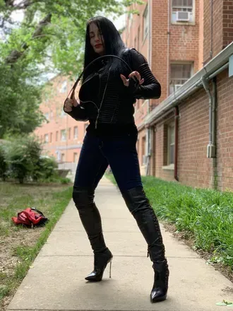 AnaLafortune (@goddess_ana_lafortune) OnlyFans profile photo