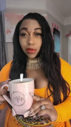 Yvette Dream Johnson (@goddessatlthickdream) OnlyFans profile photo