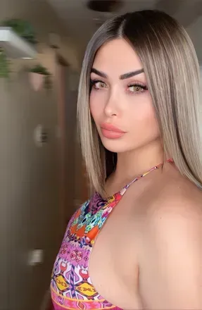 @goddesscyrine OnlyFans profile photo