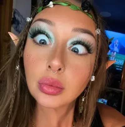 Jessi (@greensiren90) OnlyFans profile photo
