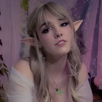 Hailie (@hailierosie) OnlyFans profile photo