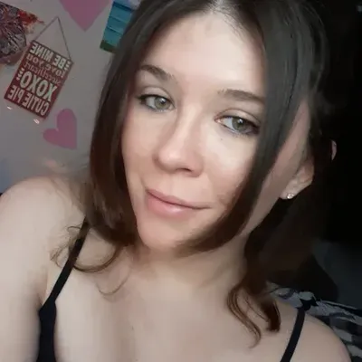 @halfpricegirl OnlyFans profile photo