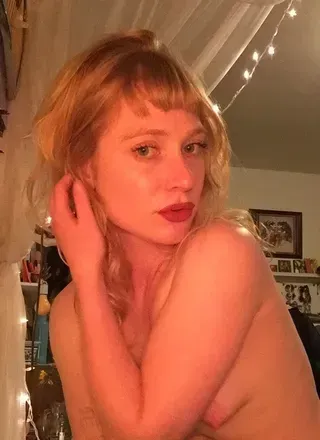Peach Fuzz (@handsykanzy) OnlyFans profile photo