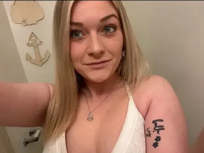 Hailey (@happygirlhailey) OnlyFans profile photo