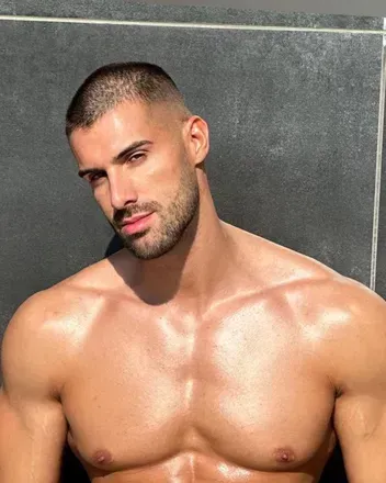 Harry Hart (@harryxmodel) OnlyFans profile photo