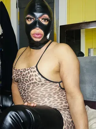 @headmistresstiya OnlyFans profile photo