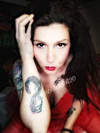 Hippie chick (@hippiechick0420) OnlyFans profile photo