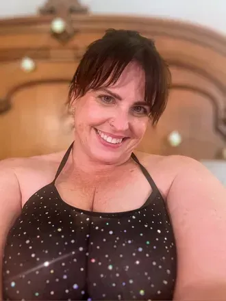 @hipsandcurves75 OnlyFans profile photo