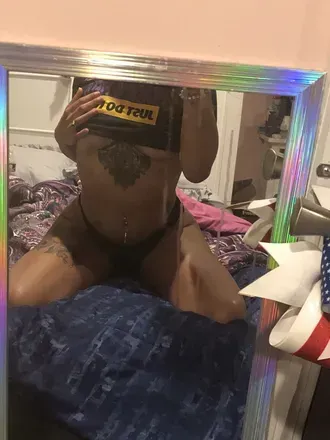 @honeyyrrose OnlyFans profile photo