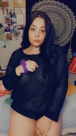 Tia (@hoopsbaby69) OnlyFans profile photo