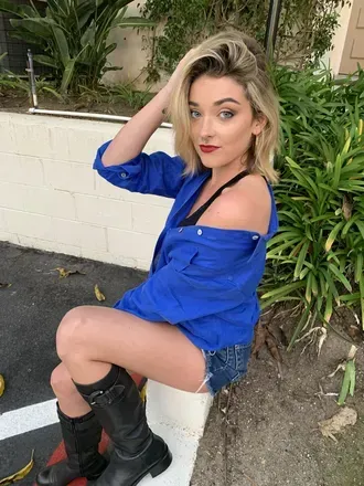 Hope (@hopelillie00) OnlyFans profile photo
