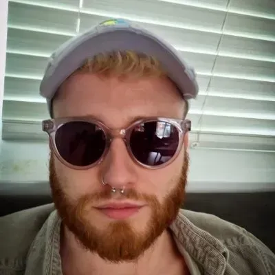 SJ (@hornyirish25) OnlyFans profile photo