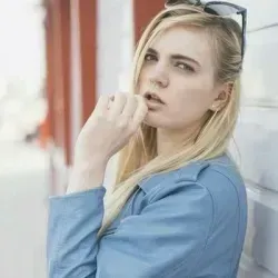 Carly Rae Summers (@houseofrae) OnlyFans profile photo
