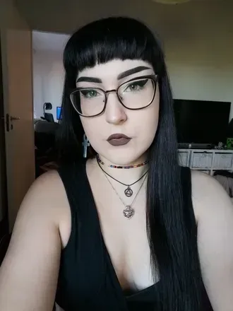 @hulina OnlyFans profile photo