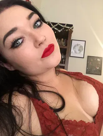 Taylor (@hunnybun1219) OnlyFans profile photo