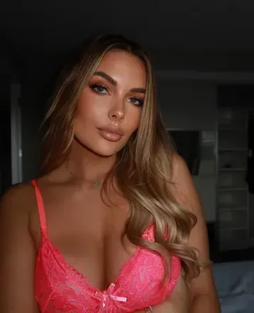 Sarah Harris (@iamsarahharris) OnlyFans profile photo