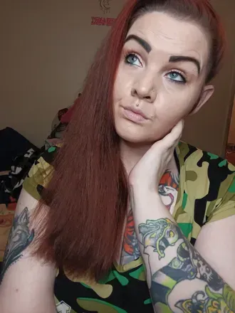 Kristen Edwards (@irishwolf3429) OnlyFans profile photo