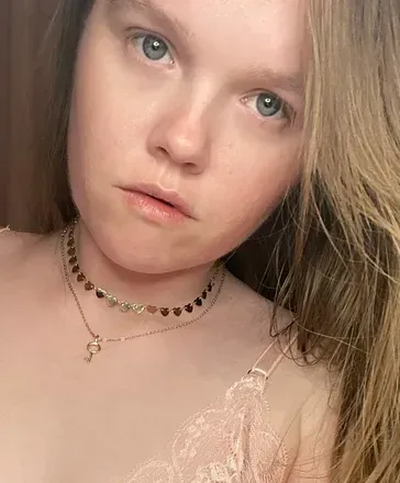 Mel (@ittybittymelly) OnlyFans profile photo