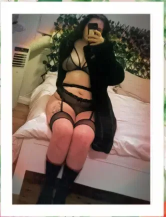 @izzabina_free OnlyFans profile photo