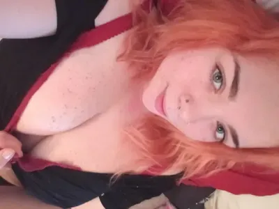 Izzy (@izzyizi) OnlyFans profile photo