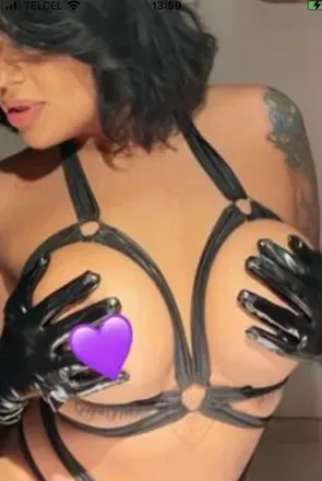 Jazmín (@jazmin222.com) OnlyFans profile photo