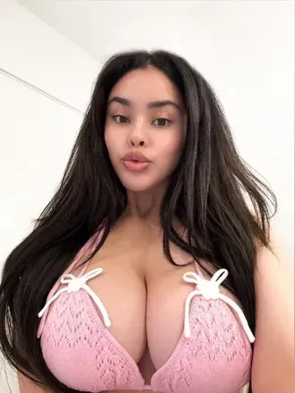 Jen (@jenb.official) OnlyFans profile photo