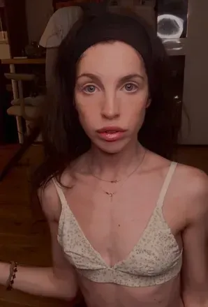 Jenny (@jenny.land) OnlyFans profile photo
