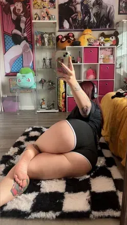 Junebug (@jerk4june) OnlyFans profile photo