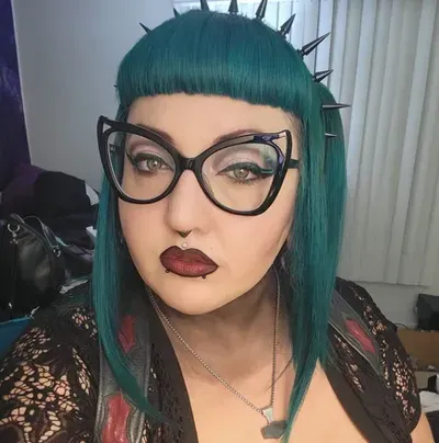 Jessie Hemlock (@jessiehemlock) OnlyFans profile photo