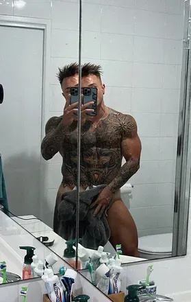 Hedley (@jjhed22) OnlyFans profile photo