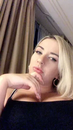 @juicyenglishjess OnlyFans profile photo