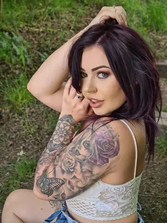 Kacie James (@kaciejames) OnlyFans profile photo