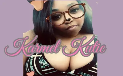 Karmel Kutie (@karmelkutie) OnlyFans profile photo