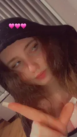 Kàtrinà Evelynn Rozà Clark (@katclark) OnlyFans profile photo