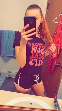 Kat (@katjahn02) OnlyFans profile photo