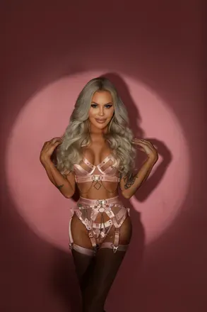 Katya Kelly (@katya_kelly) OnlyFans profile photo