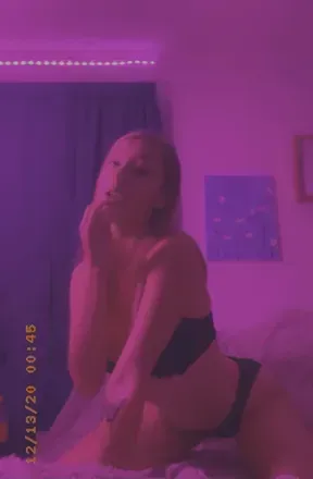 Kat (@kittenthings210) OnlyFans profile photo