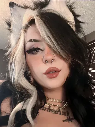 Eve (@kublaikhunt) OnlyFans profile photo