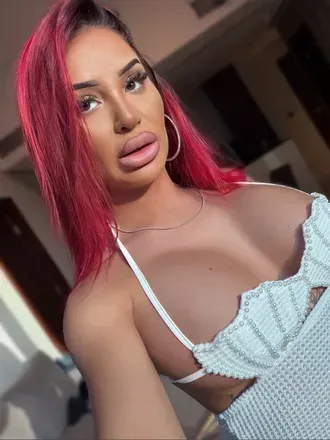 Kyra (@kyra66) OnlyFans profile photo